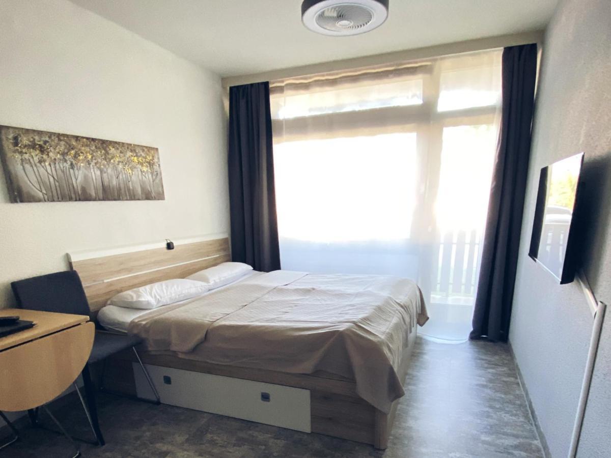 20qm Mit Balkon Und Innenpool - 22031 * Schluchsee